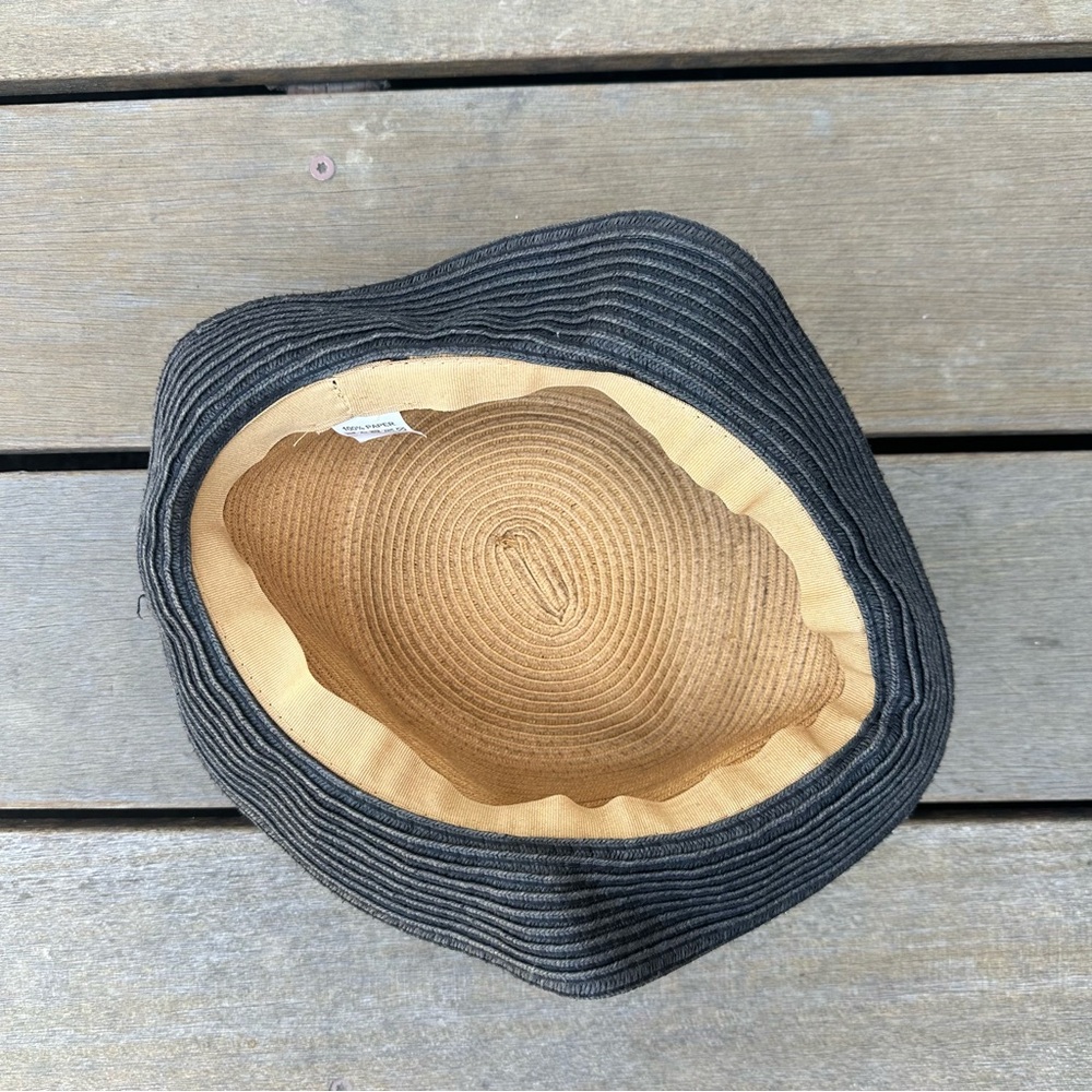 straw bucket hat - Picture 4 of 4